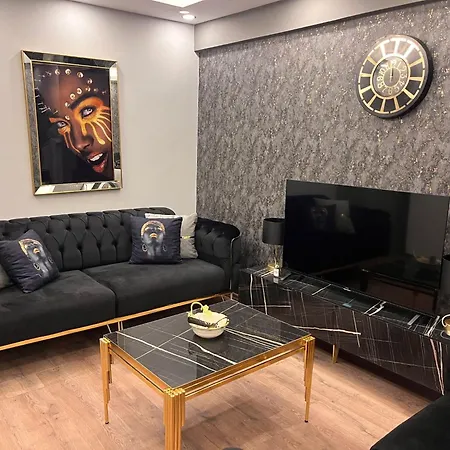 A Fantastic And Luxurious In Sisli イスタンブール